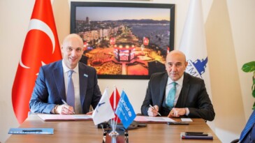 İzmir Büyükşehir Belediyesi çocuk dostu kent için UNICEF ile protokol imzaladı